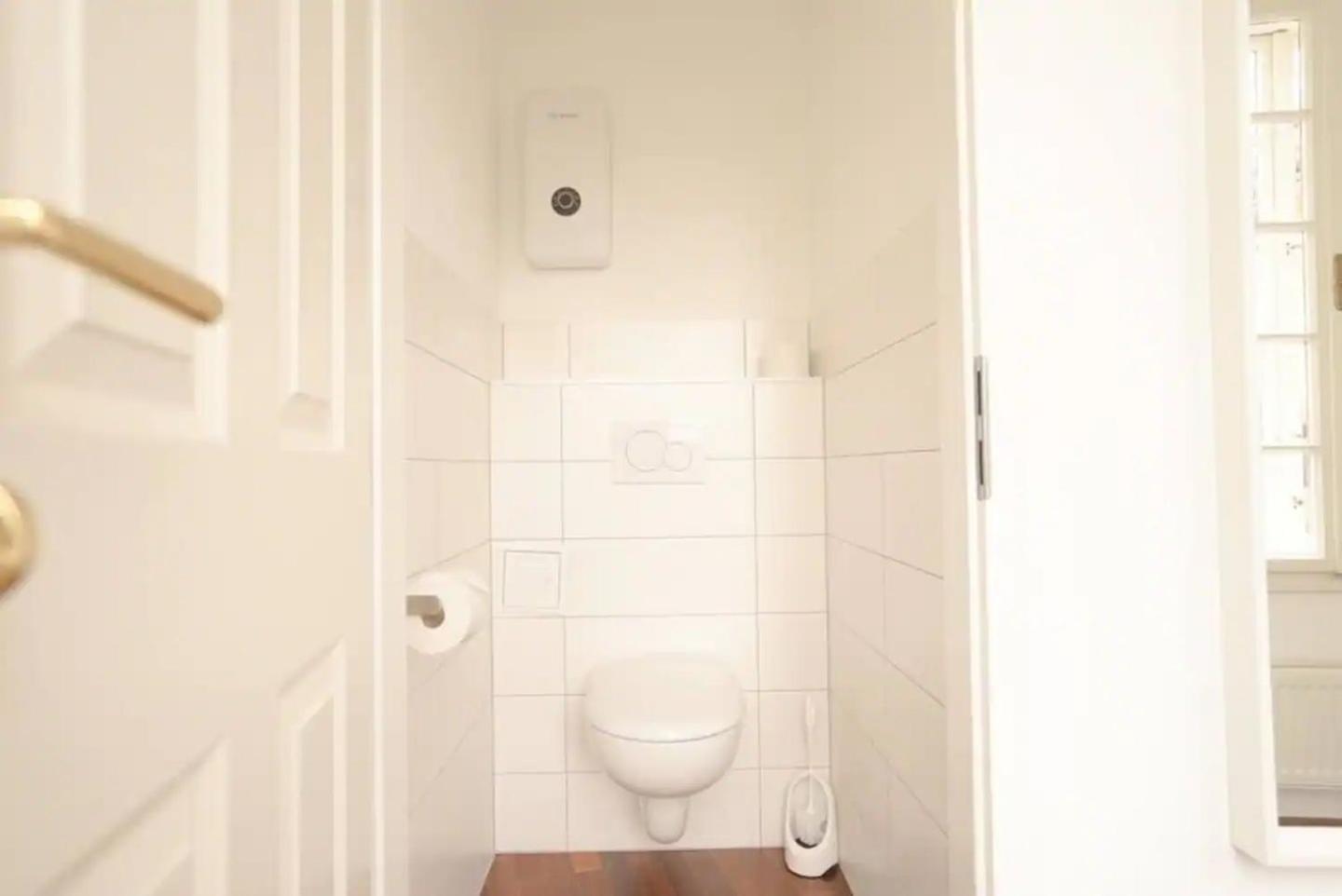 Authentic Austrian Flat In The South Of Vienna Lejlighed Modling Eksteriør billede