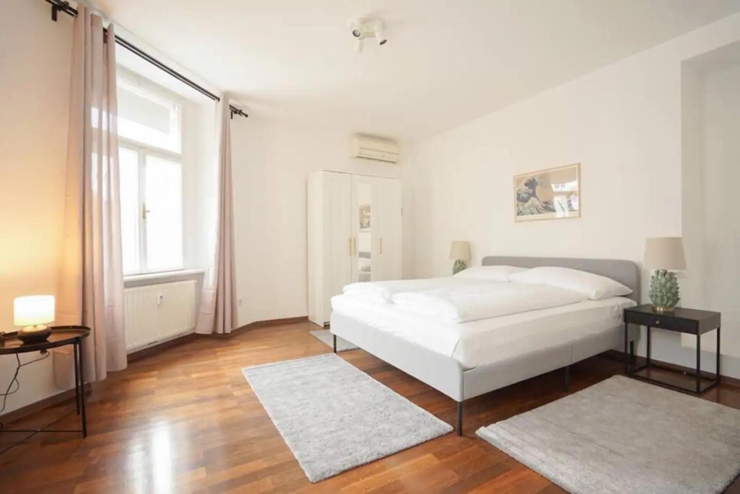 Authentic Austrian Flat In The South Of Vienna Lejlighed Modling Eksteriør billede
