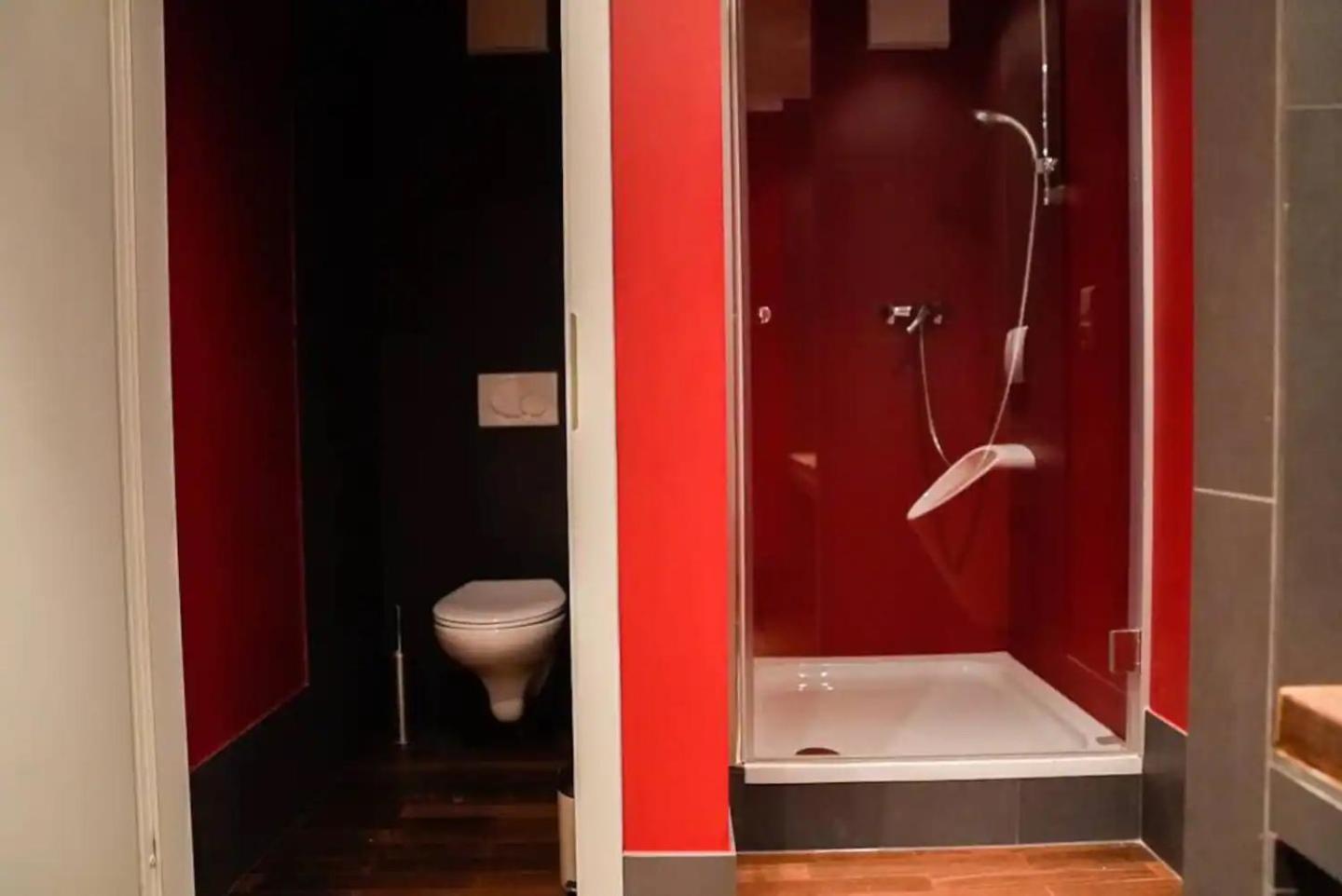 Authentic Austrian Flat In The South Of Vienna Lejlighed Modling Eksteriør billede