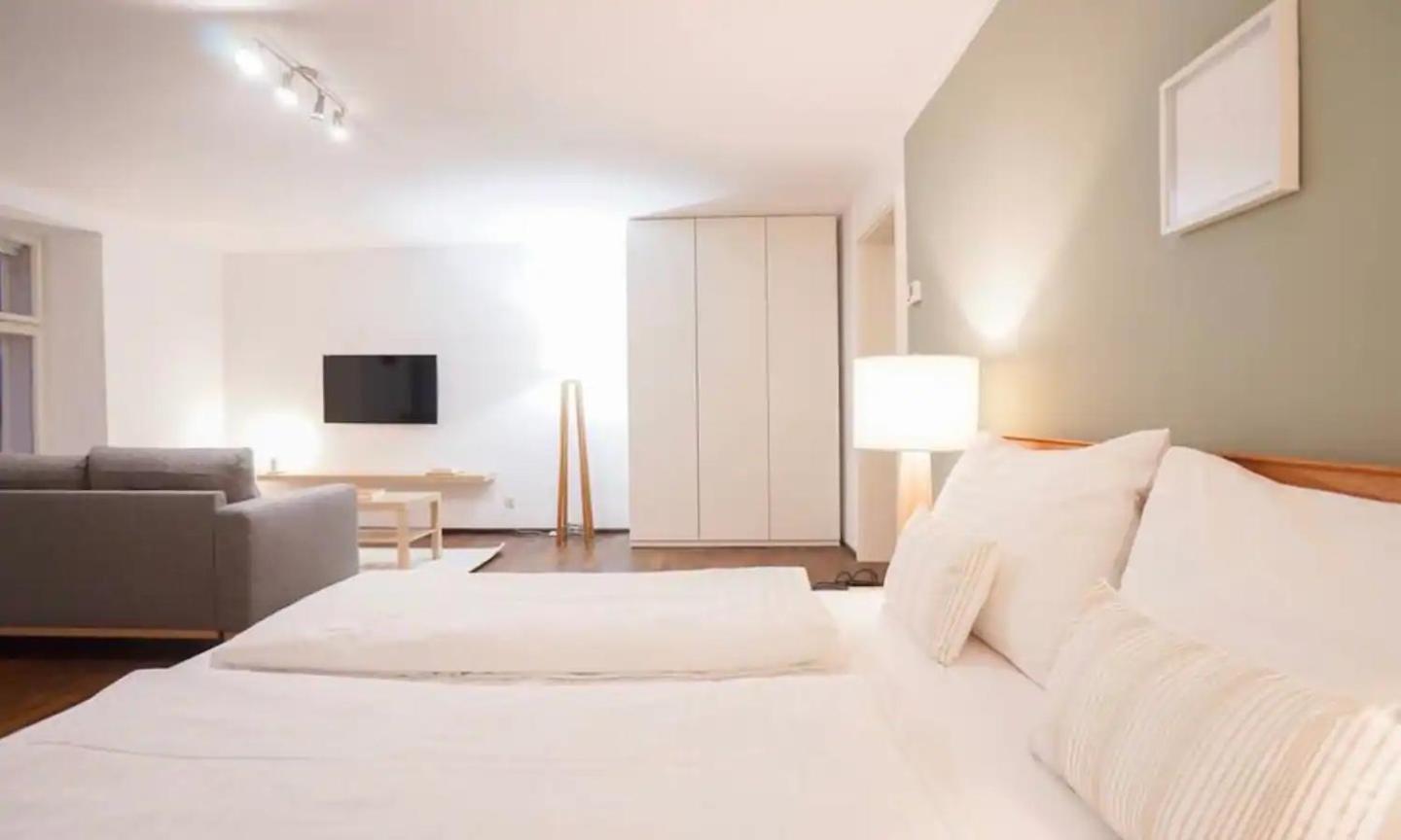 Authentic Austrian Flat In The South Of Vienna Lejlighed Modling Eksteriør billede