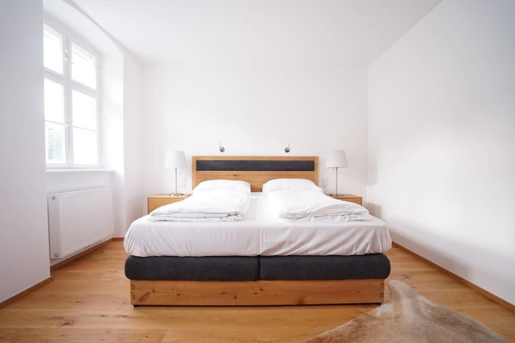 Authentic Austrian Flat In The South Of Vienna Lejlighed Modling Eksteriør billede