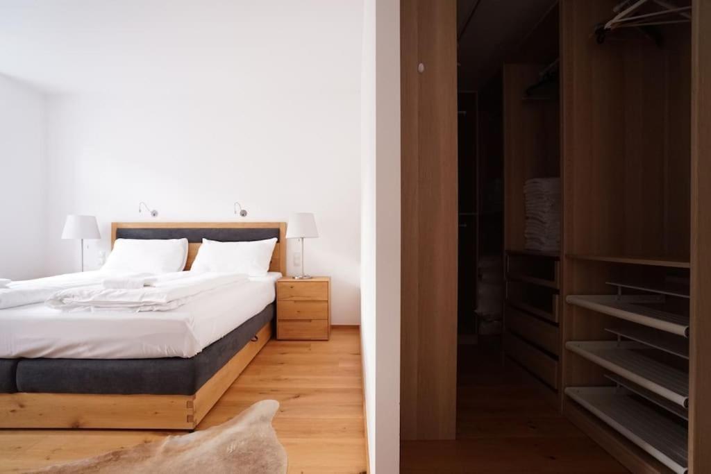 Authentic Austrian Flat In The South Of Vienna Lejlighed Modling Eksteriør billede