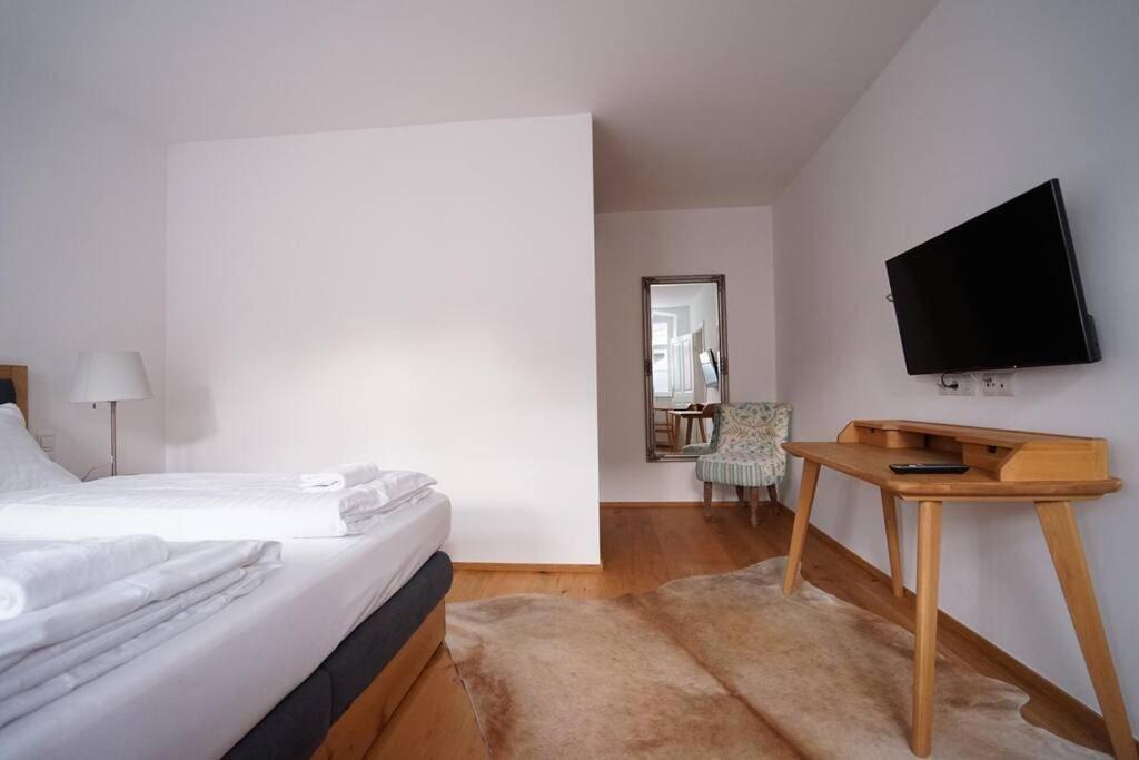 Authentic Austrian Flat In The South Of Vienna Lejlighed Modling Eksteriør billede